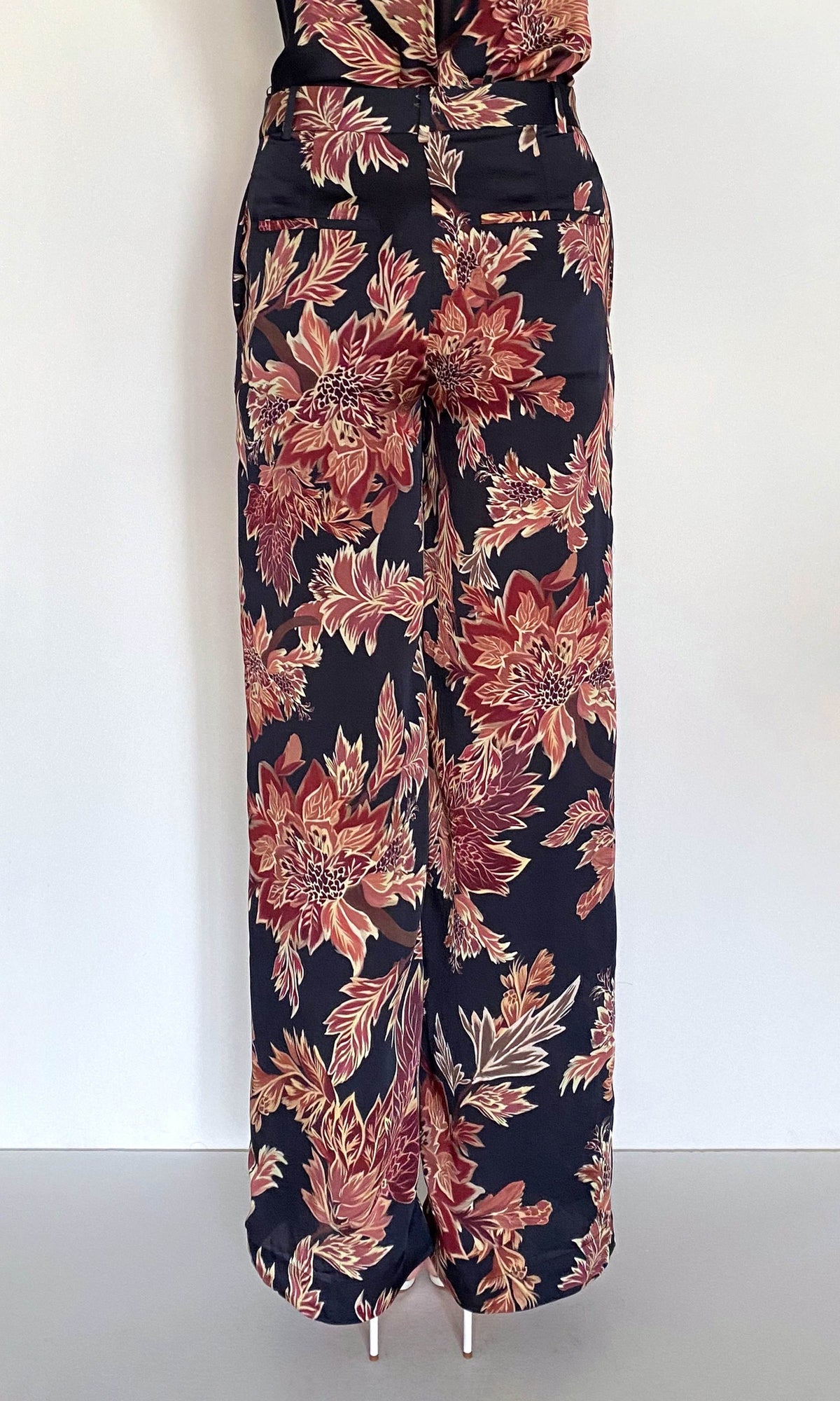 Hemant And Nandita | Johi Viscose Satin Straight Pants | Black Floral Print