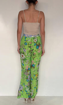 Hemant And Nandita | Laya Moss Crepe Pants | Green