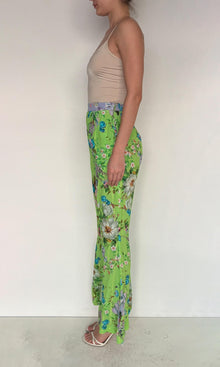 Hemant And Nandita | Laya Moss Crepe Pants | Green
