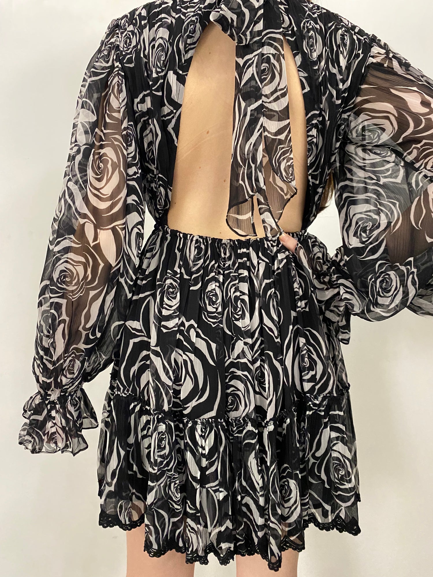 Hemant & Nandita | Orah Short Dress | Black