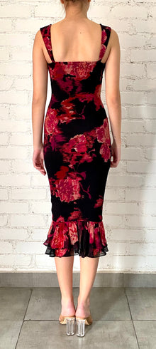 Hemant & Nandita | Zina Smocked Midi Dress | Red