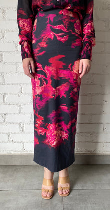 Hemant & Nandita | Zina Long Skirt | Black/Magenta