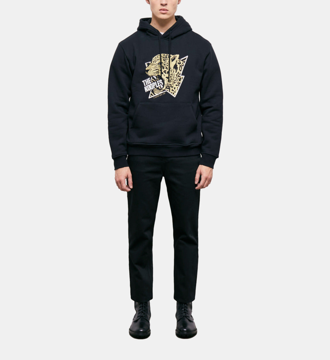 Hoodie With Tiger Screen Print | Men | Black x Antic Gold