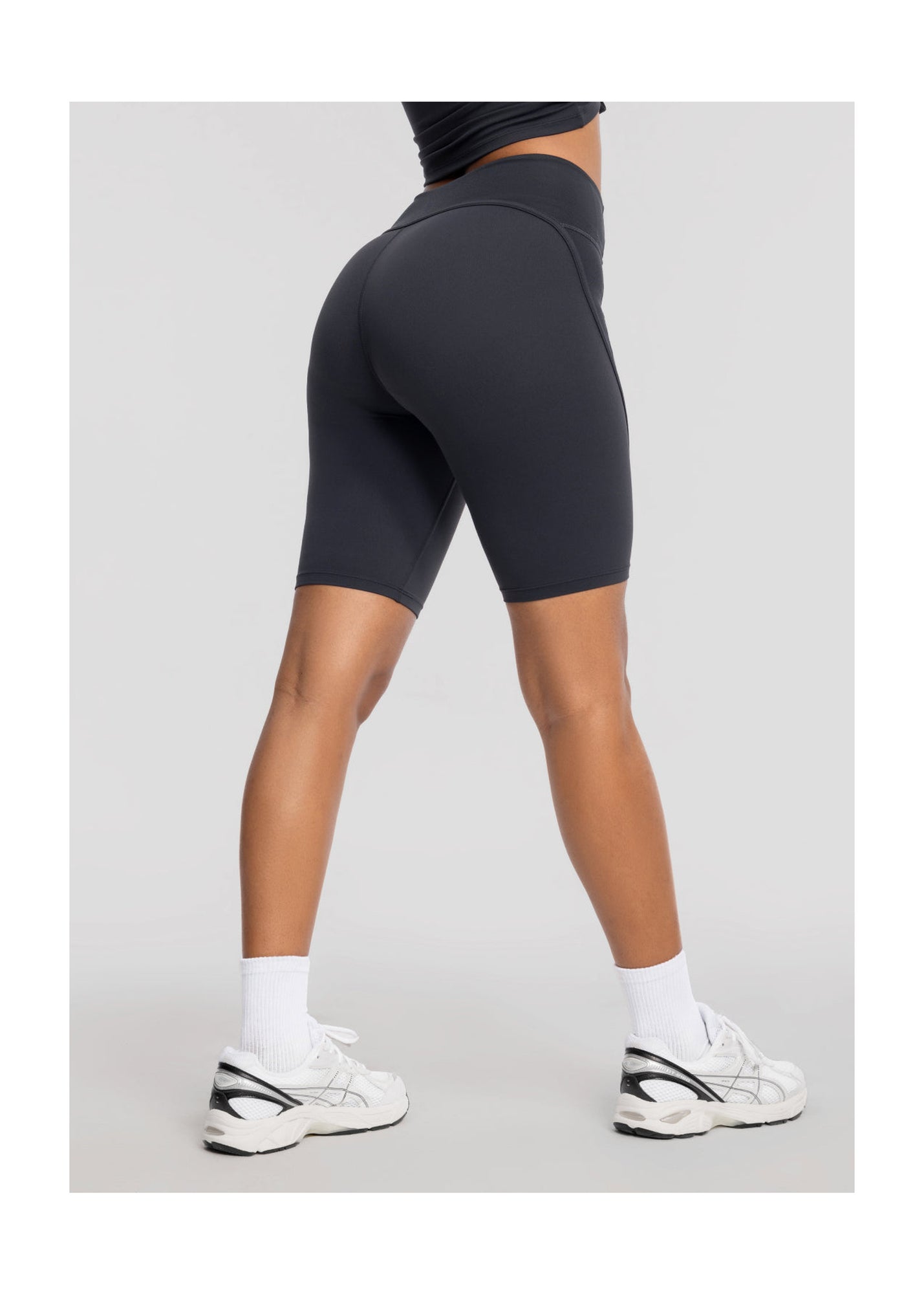 High-Waisted Performance Biker Shorts | Charcoal