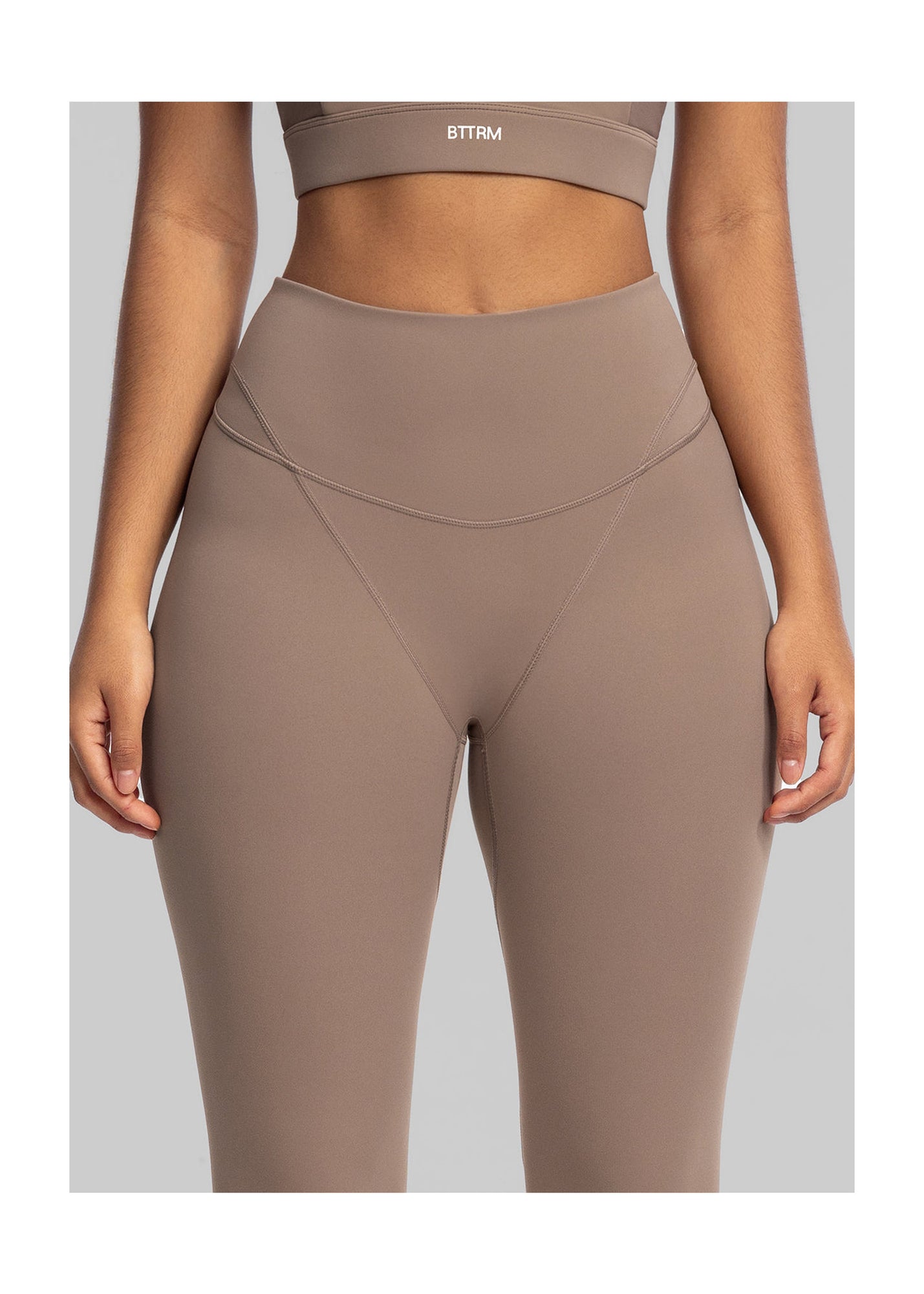 High-Waisted Stretch Performance Leggings | Cocoa