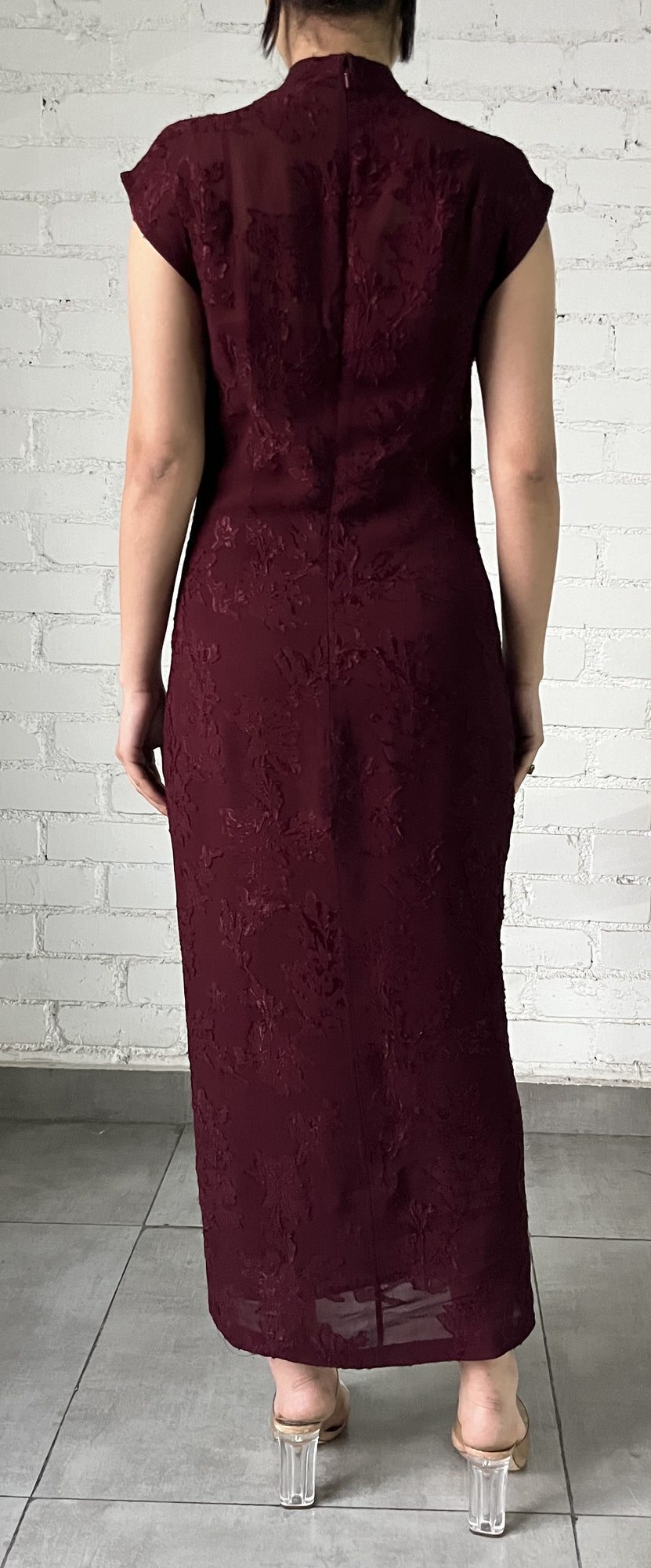 Hemant & Nandita | Tiya Round Closed-Neck Sleeveless Long Dress | Burgundy