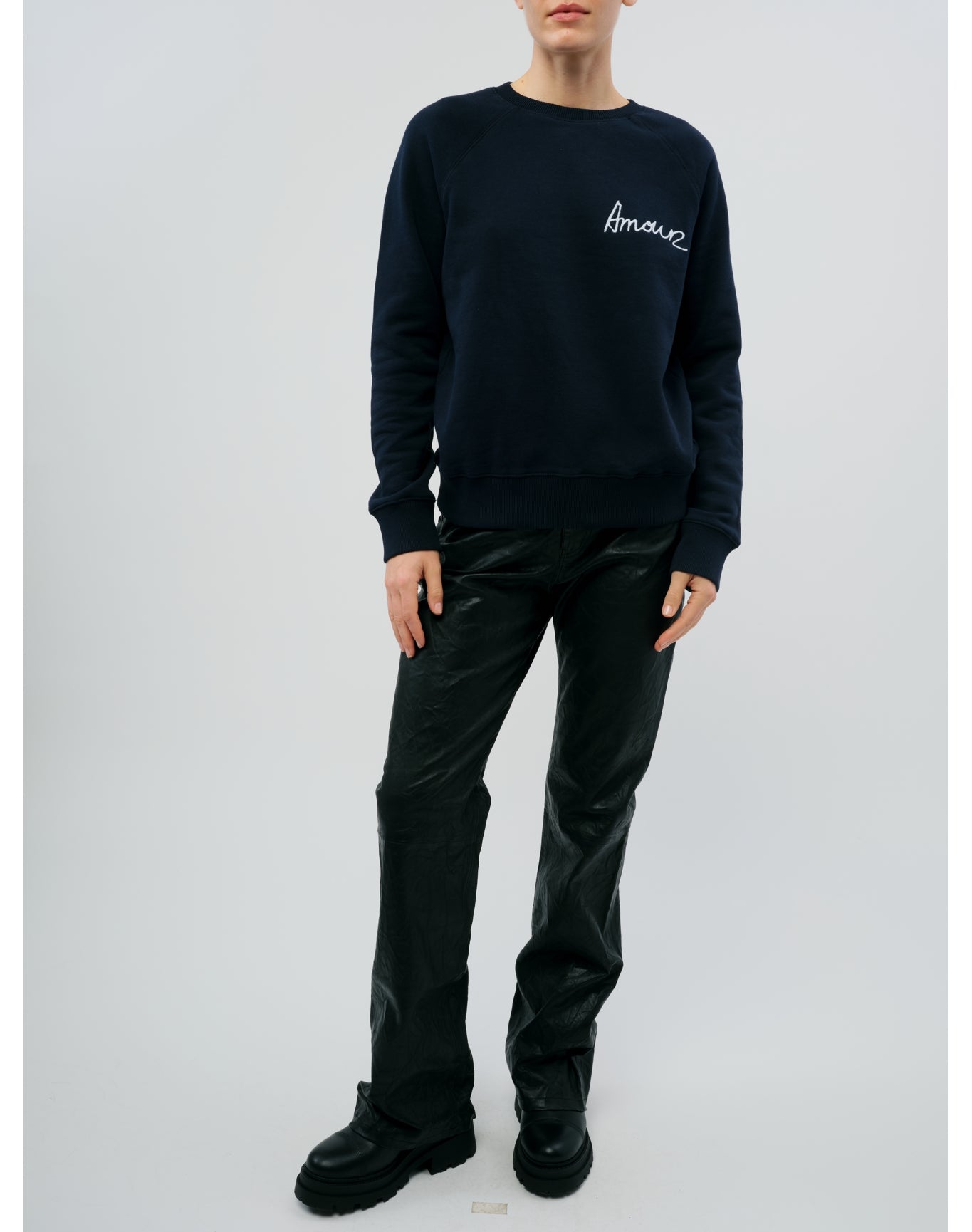 Women | Upper Mo Amour Emb | Encre