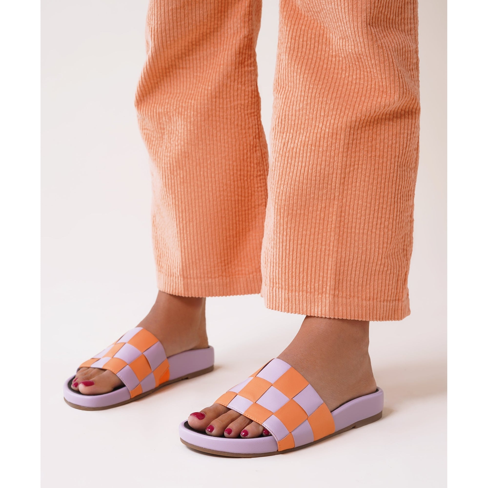 Jaquie Woven Flat Slide Sandal | Checker Lilac