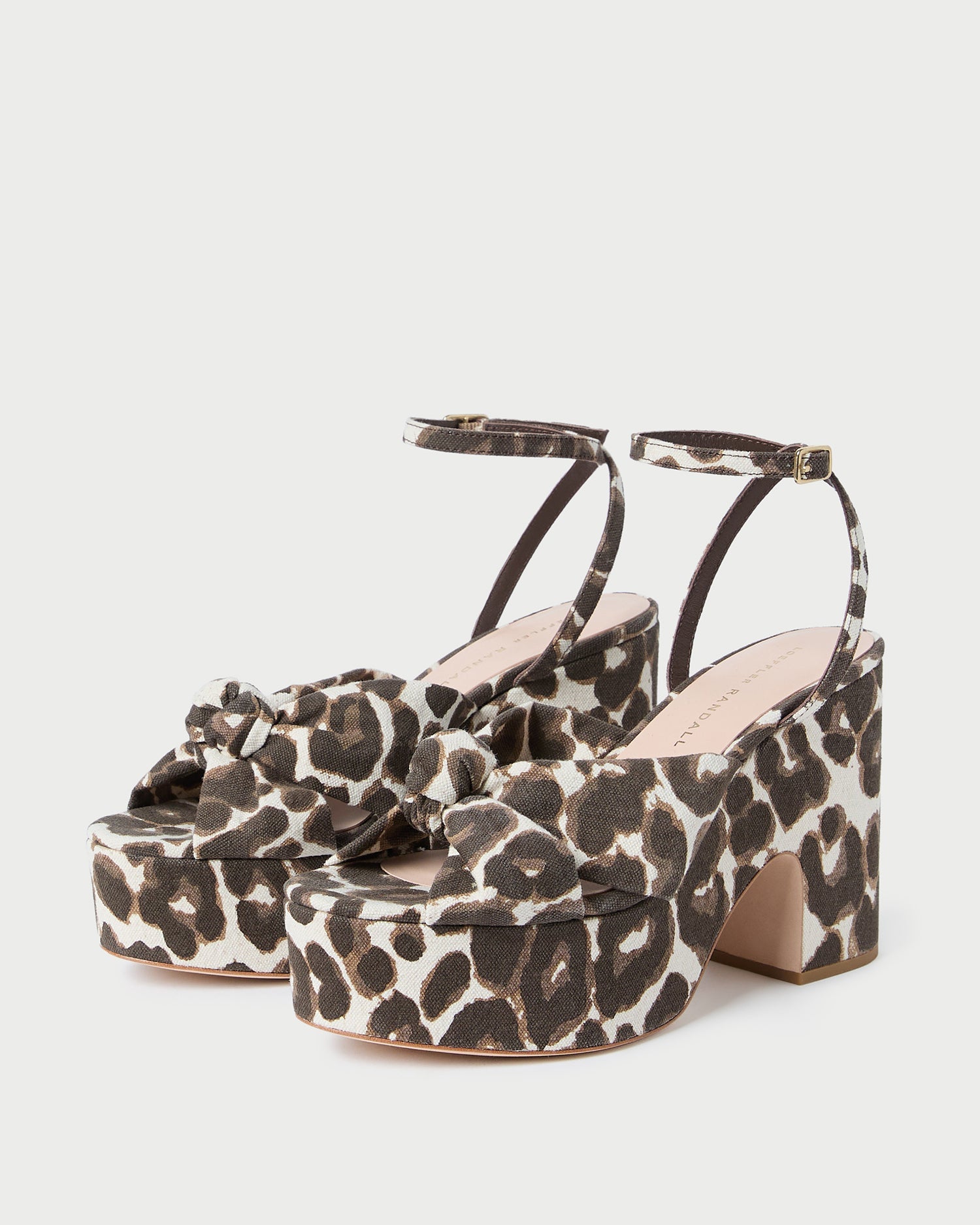 Color: Leopard