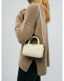 Women | Sunny Nano Wings Grained Leather | Flash