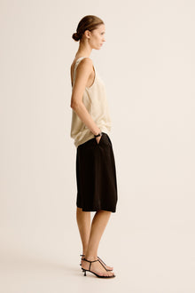 Finesa Tank | Oyster