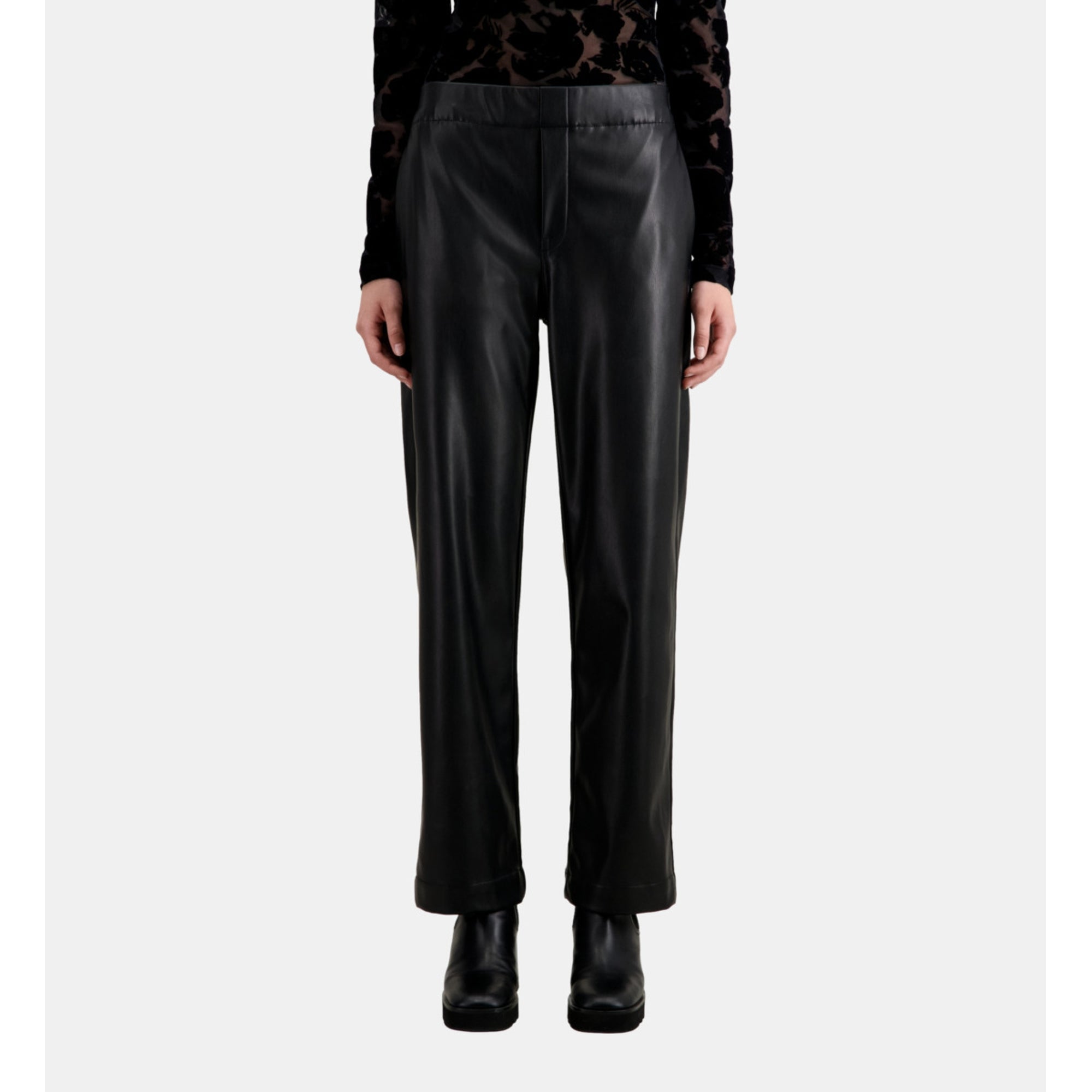 Leather Effect Trousers | Women | Black