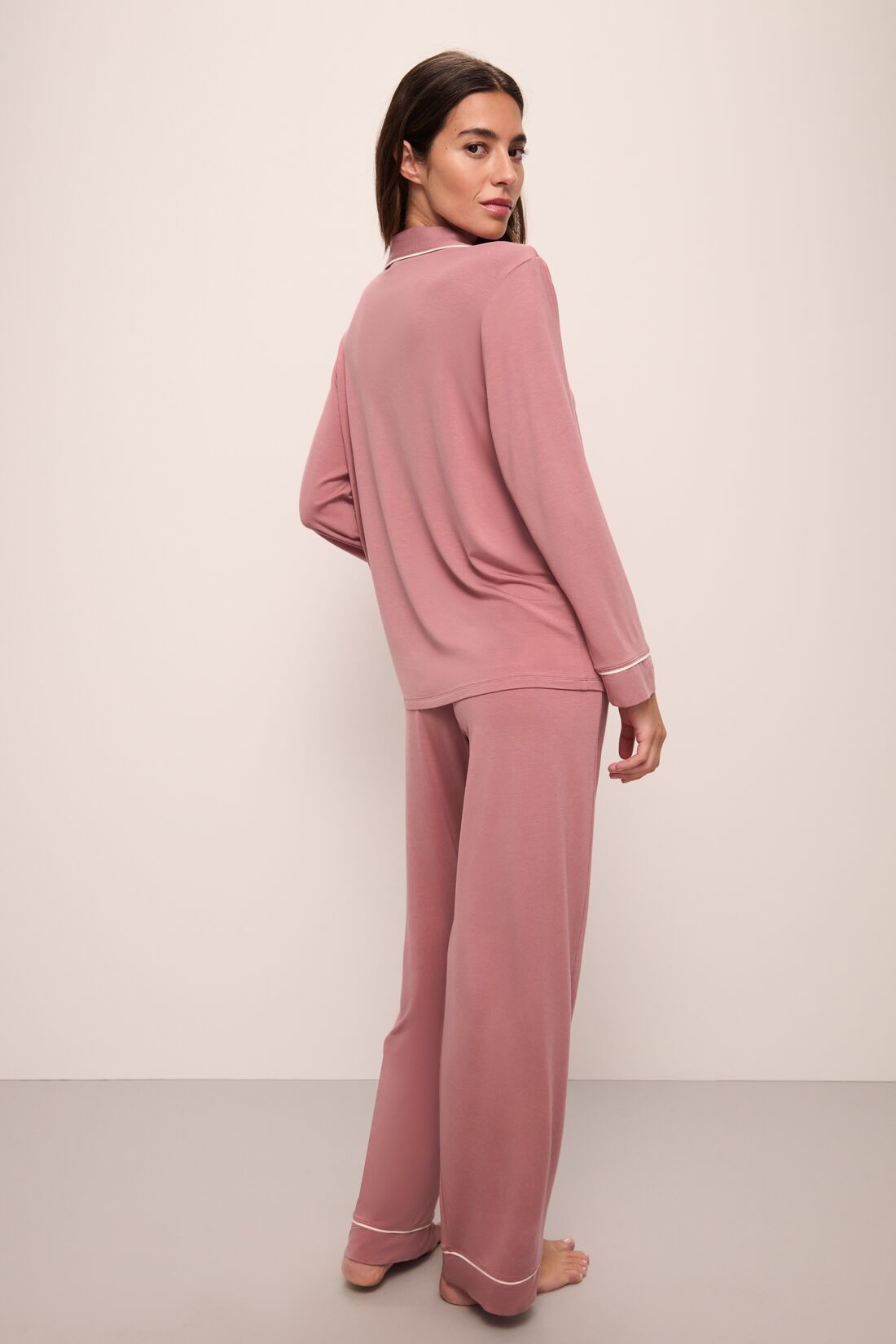 Model wears Gisele TENCEL Modal Long PJ Set in Old Rose/Ivory.