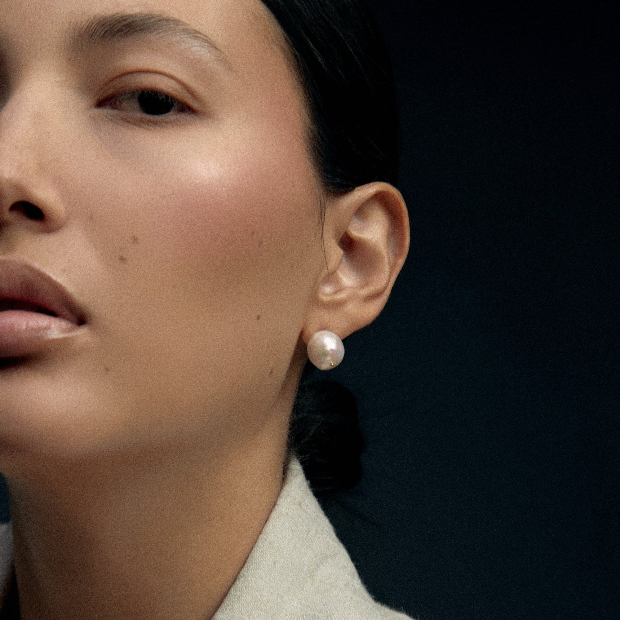 Pin Earrings | Silver | Freshwater Pearls