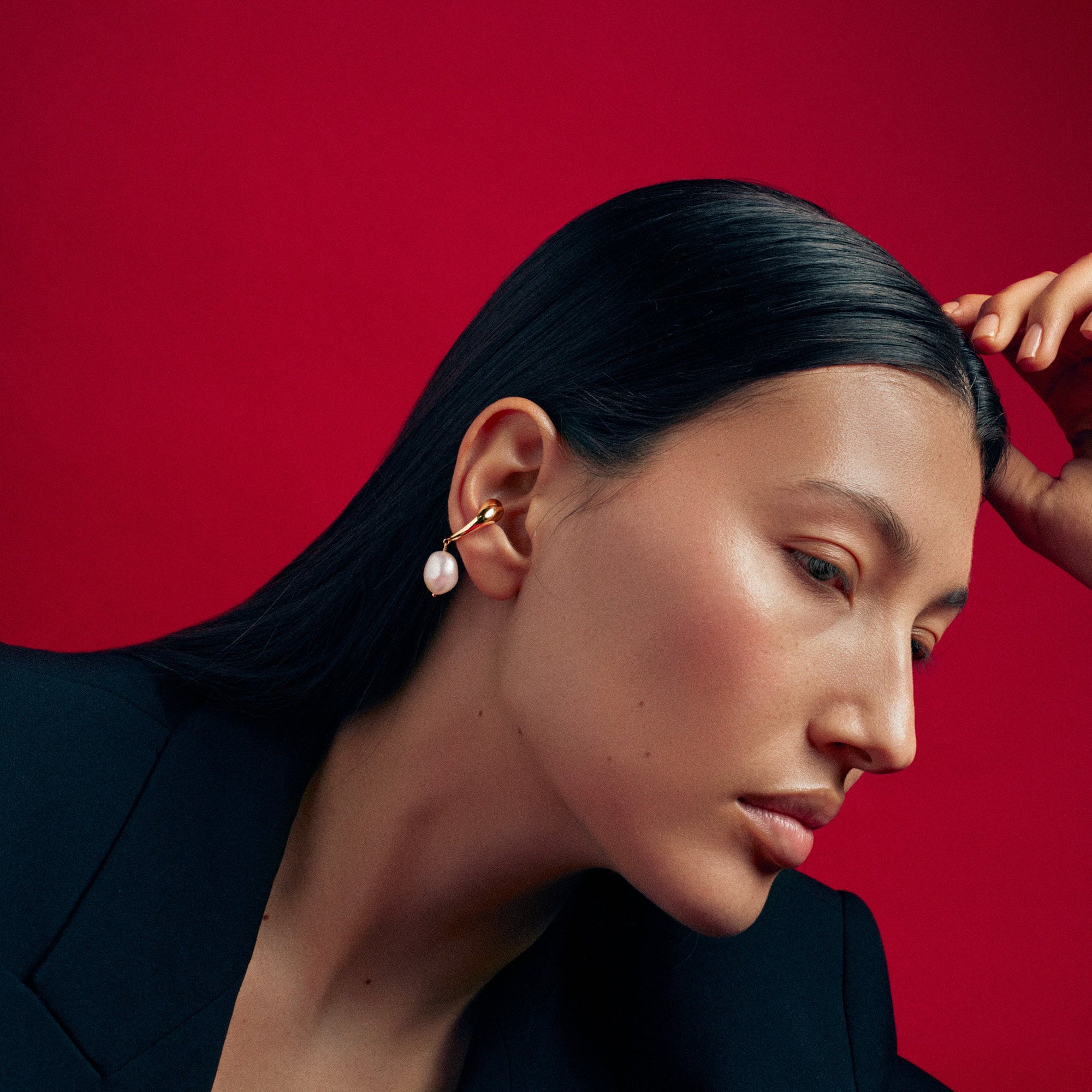 Aura Ear Cuff | 18K Gold Vermeil | Freshwater Pearls