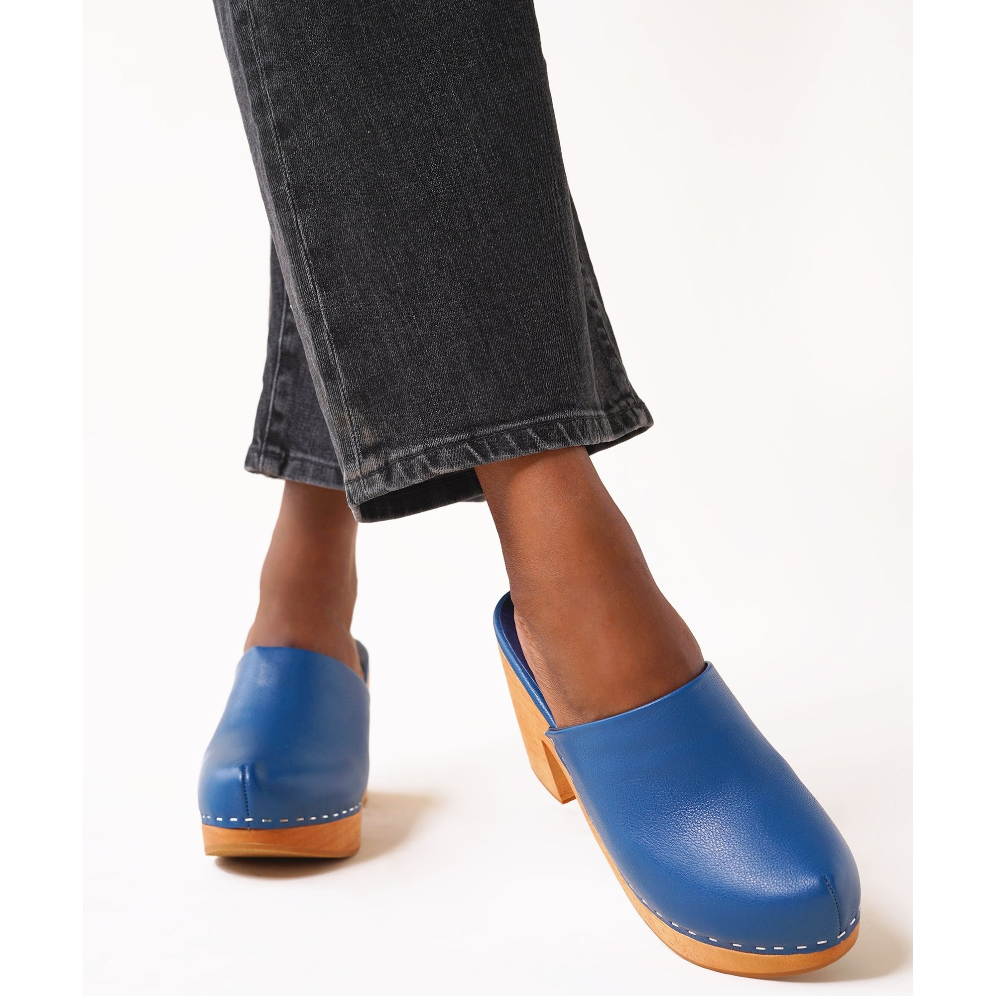 Marlo Low Heel Wooden Clog | Cobalt