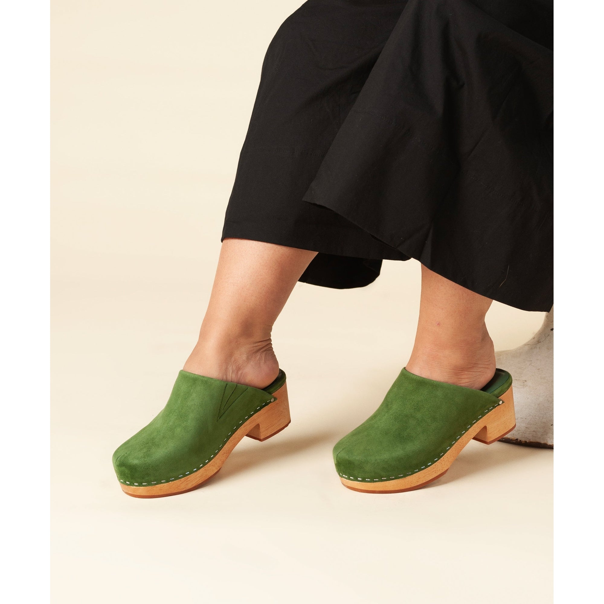 Martino Low Heel Wooden Clog | Moss