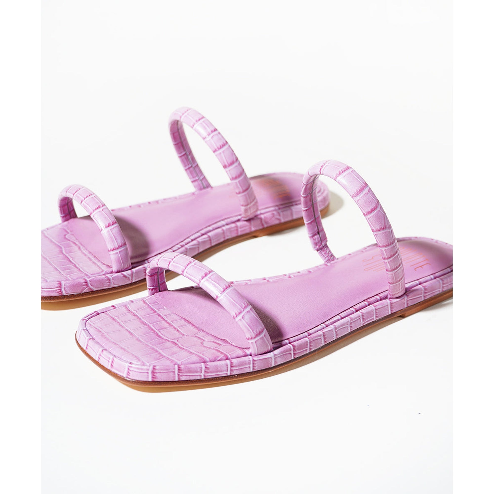 Miles Strappy Sandal | Lilac