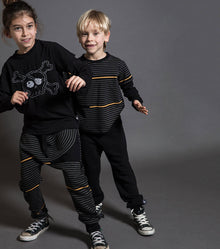 Kid | Embroidered Skull Shirt | Black