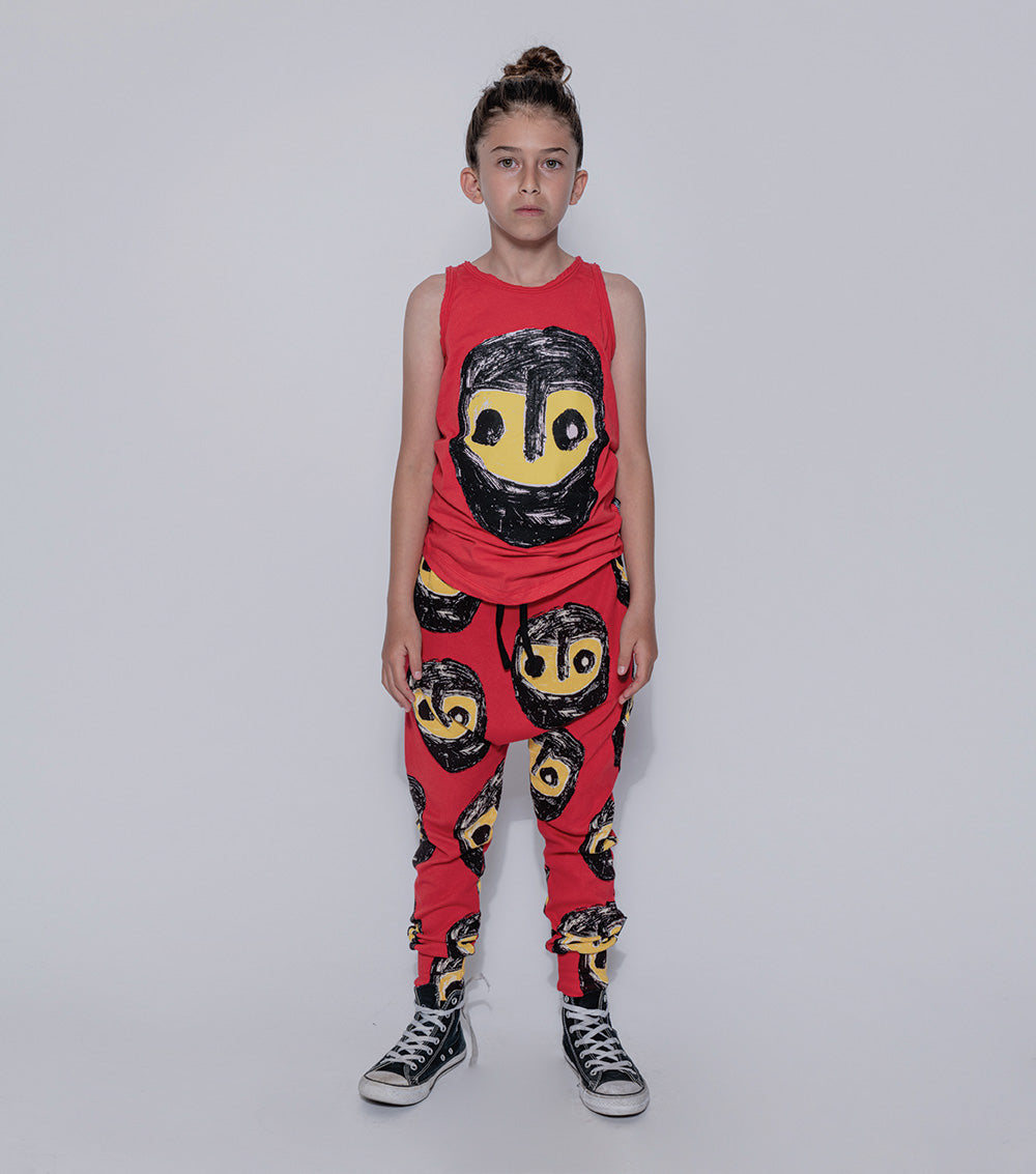 Kid | Light The Warriors Baggy Pants | Red