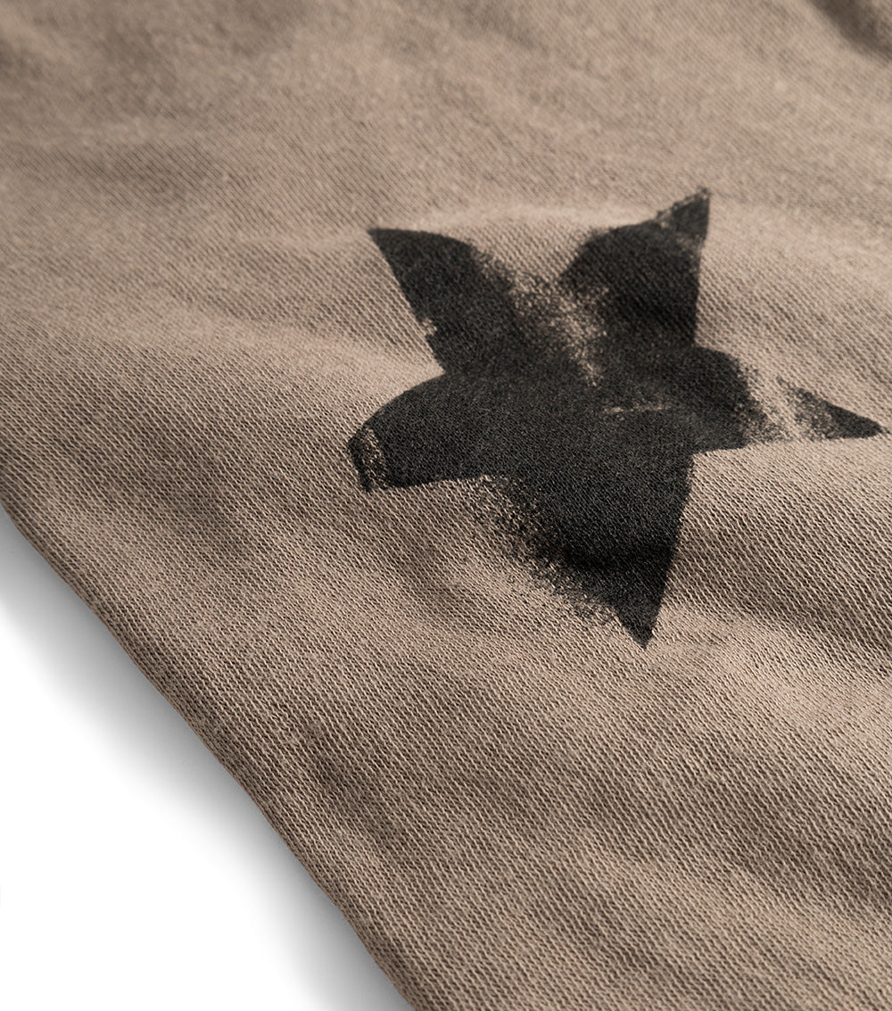 Newborn | Soft Faded Star Envelope Onesie | Earth Brown