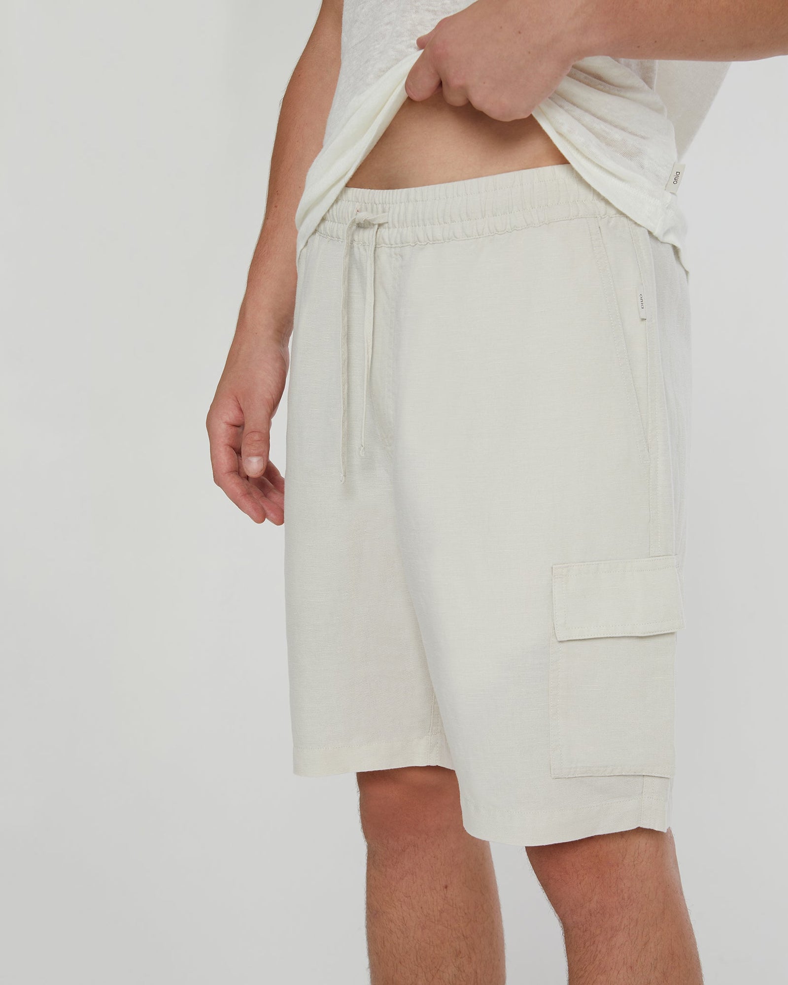 Mens | Air Linen Pull-On Cargo Short | Stone