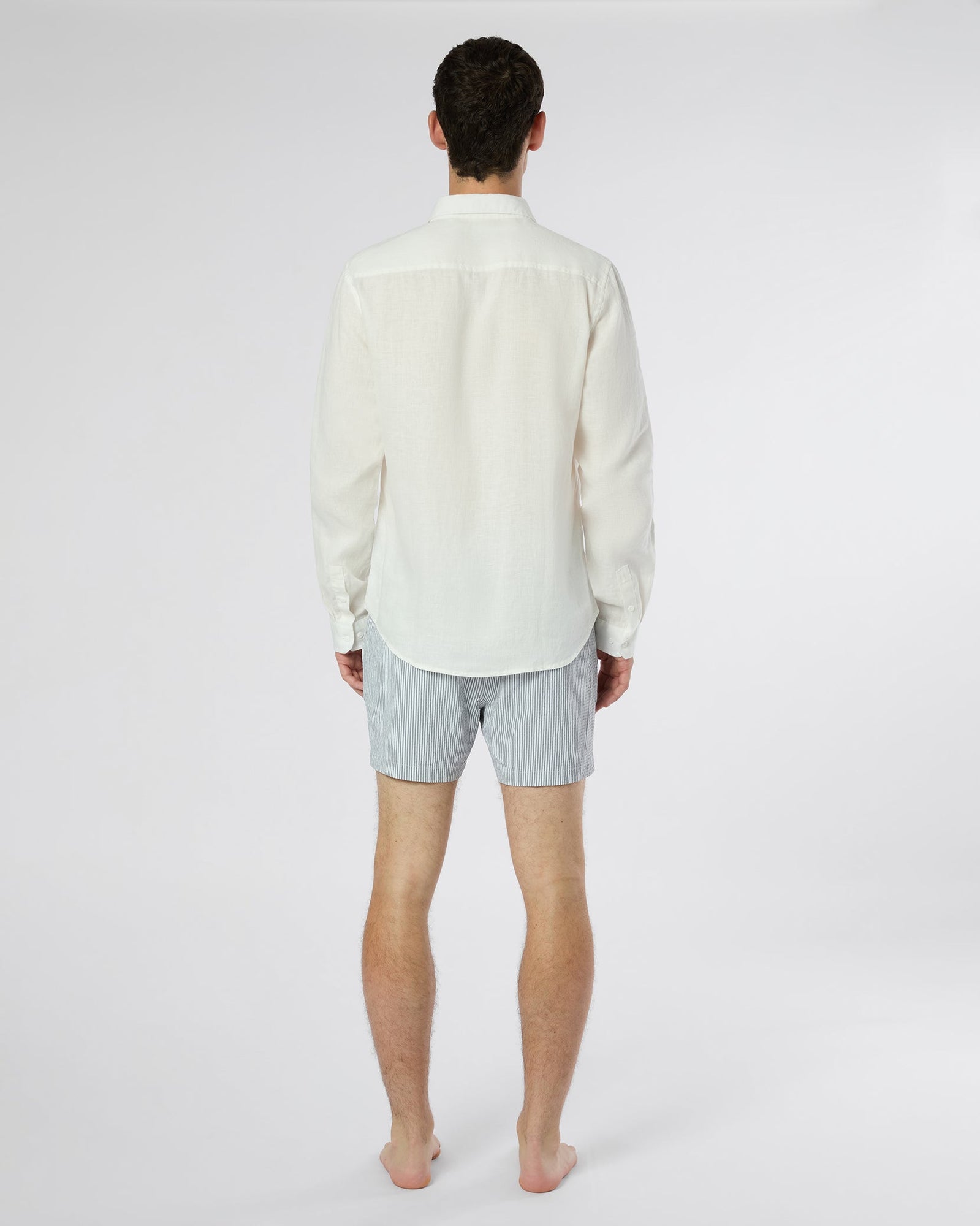 Deep Navy/White