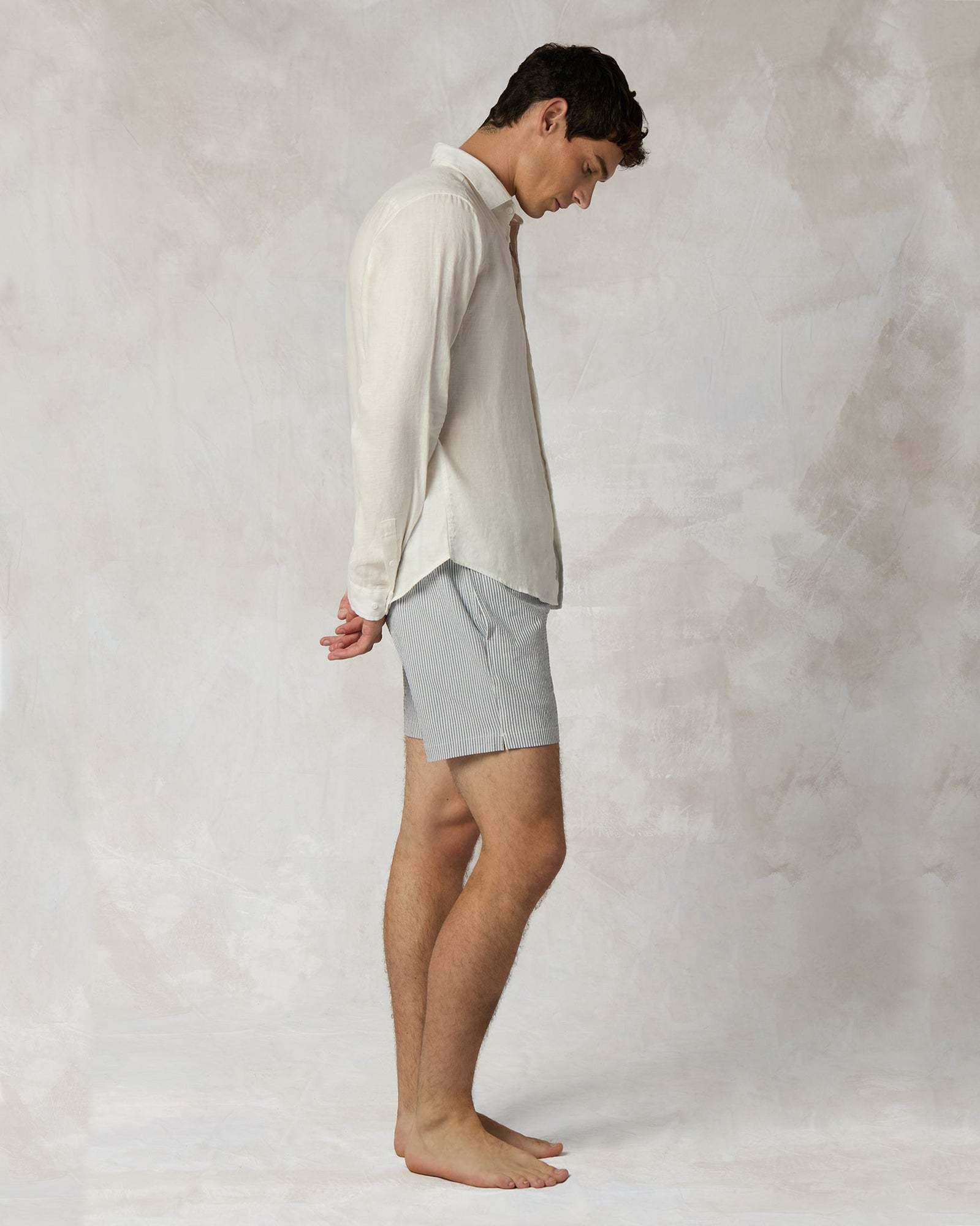 Deep Navy/White