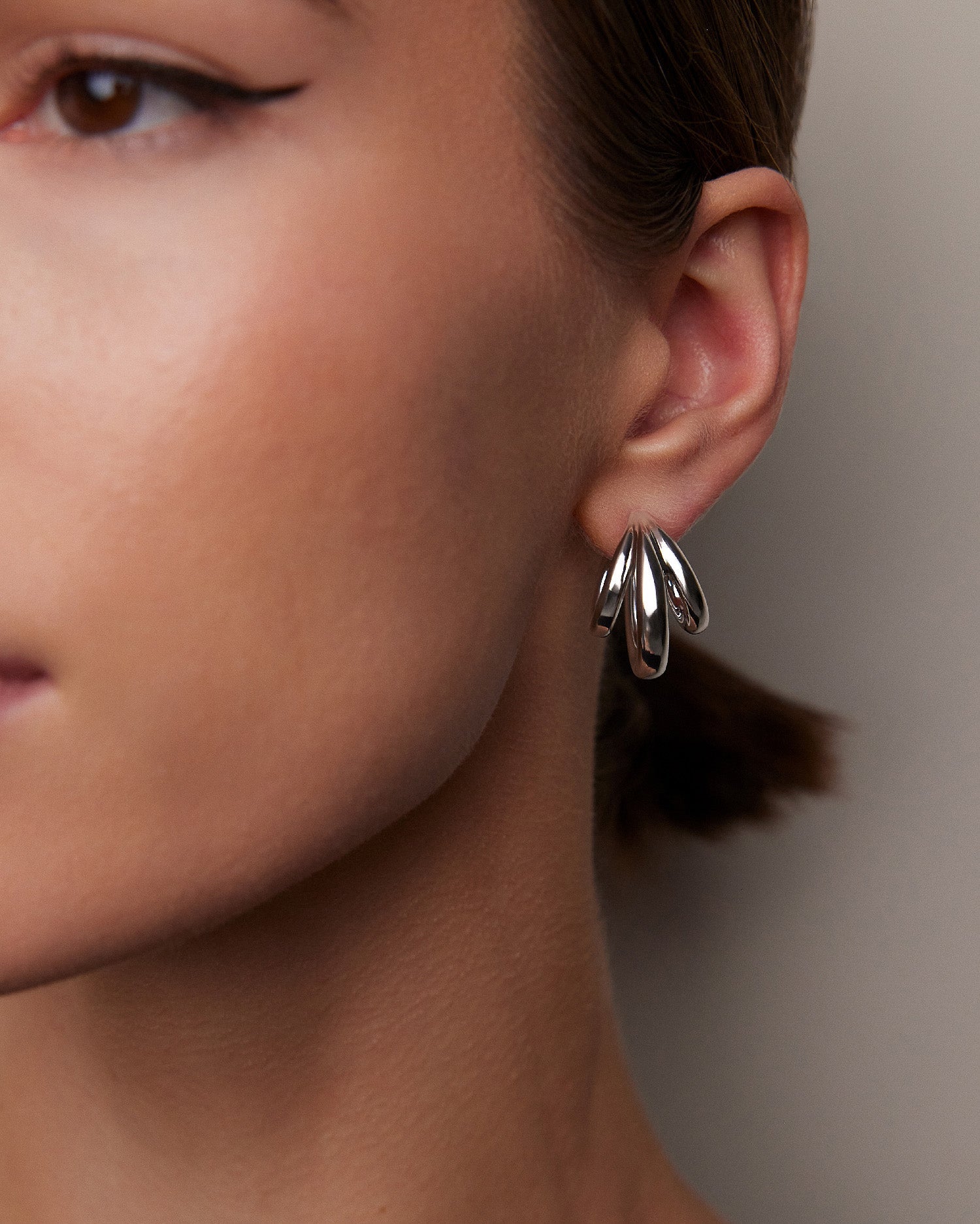 Triple Lilly Huggies | Silver