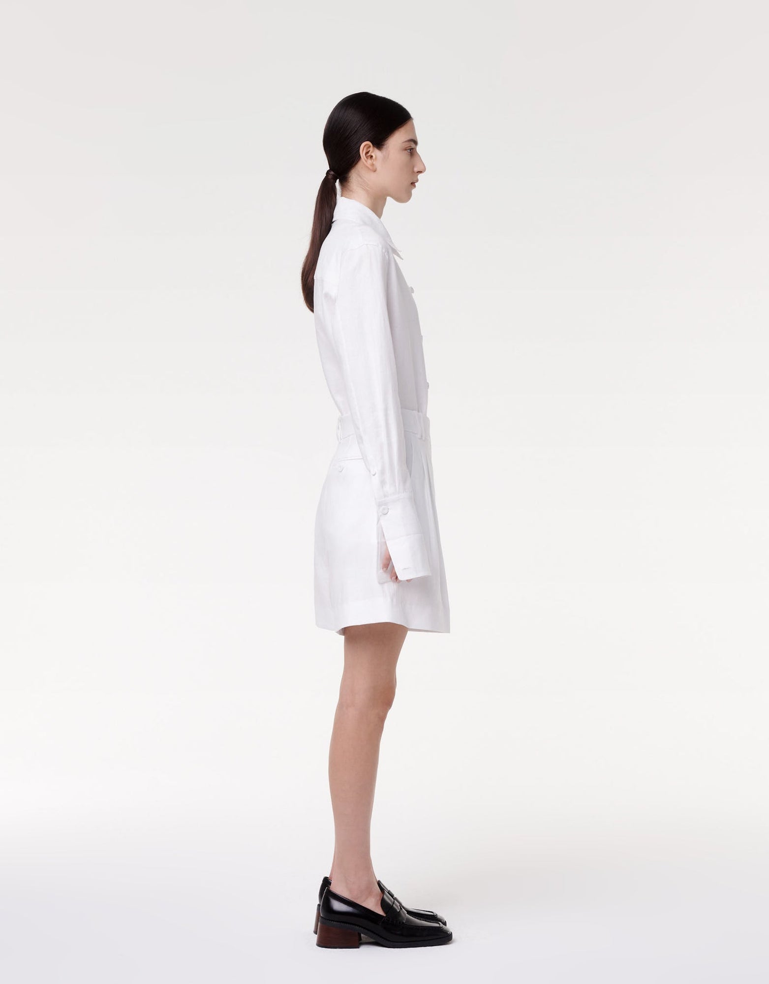 Another Tomorrow Pleated Shorts in White – Linen Women's Trousers