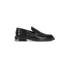 Penny Loafers In Leather | Women | Black