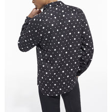 Printed Shirt With Classic Collar | Men | Black x Ecru