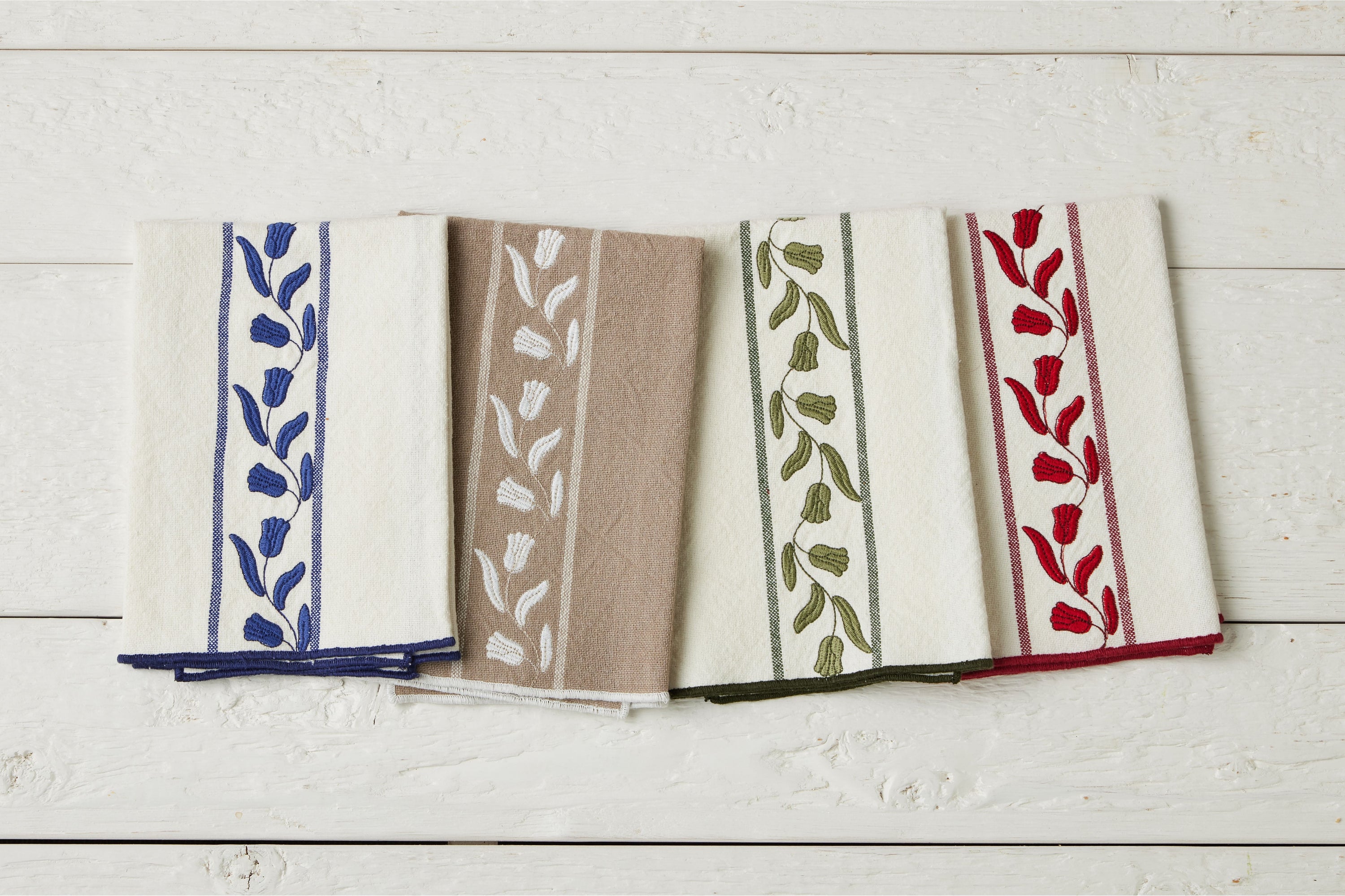 QMN113UW9 etuhome Dinner Napkins White Tulip Set of 4