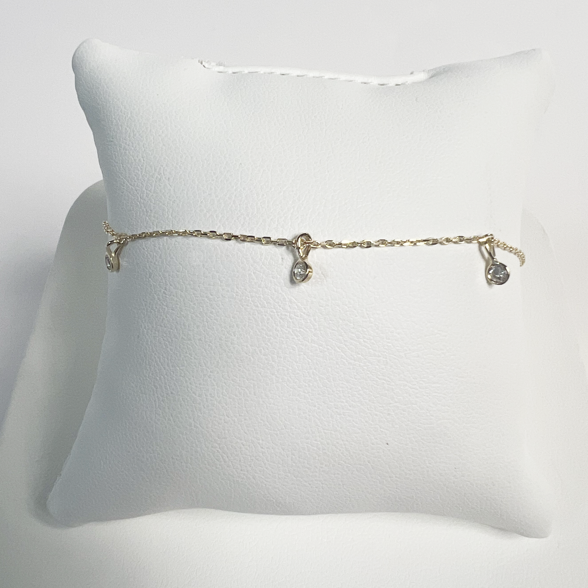 Three White Diamond Diamond Bracelet | 10K Yellow Gold | White Diamond