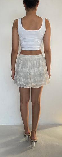 Rococo Sand | Cia Short Skirt | White