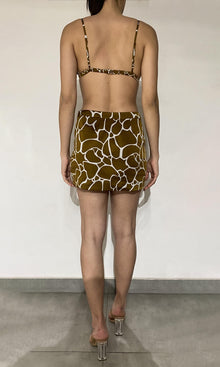 Rococo Sand | Fia Polyester Heavy Crepe Bandeau | Brown