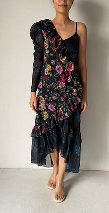 Rococo Sand | One Shoulder Midi Dress | Black