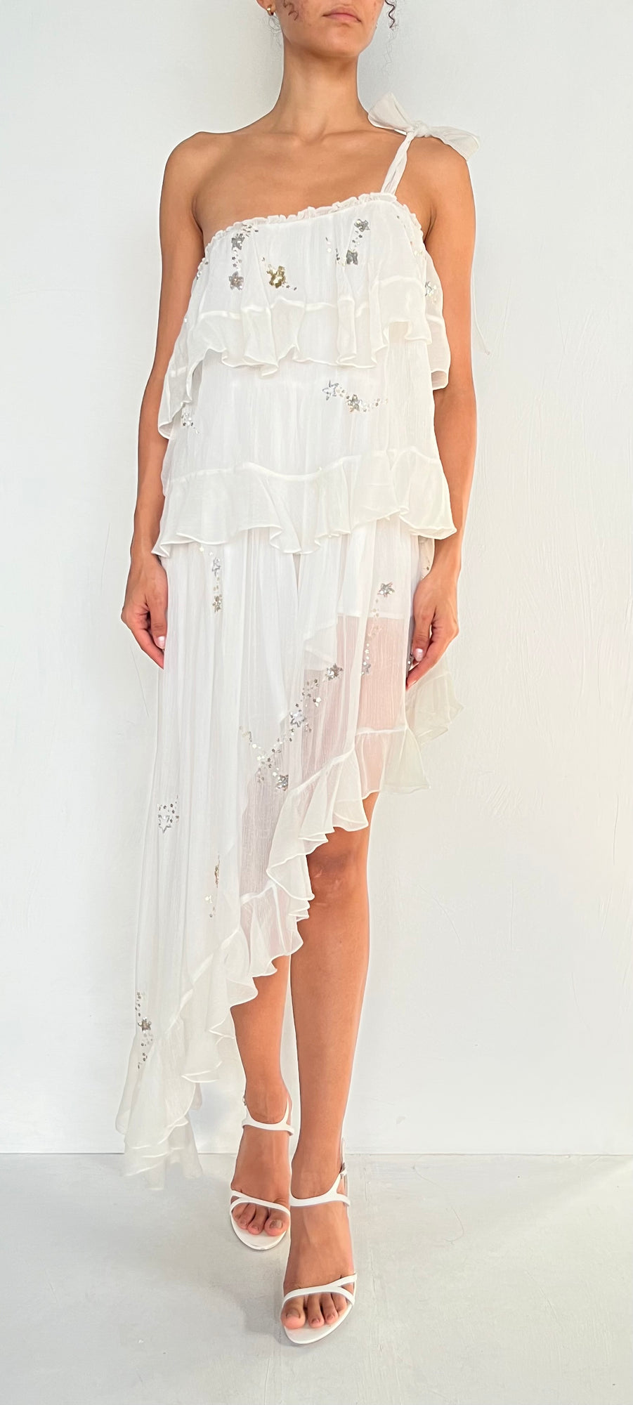 Rococo Sand | One Shoulder Ruffle Dress | White