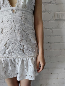 Rococo Sand | Leiko Deep V-Neck Sleeveless Short Dress | Ivory