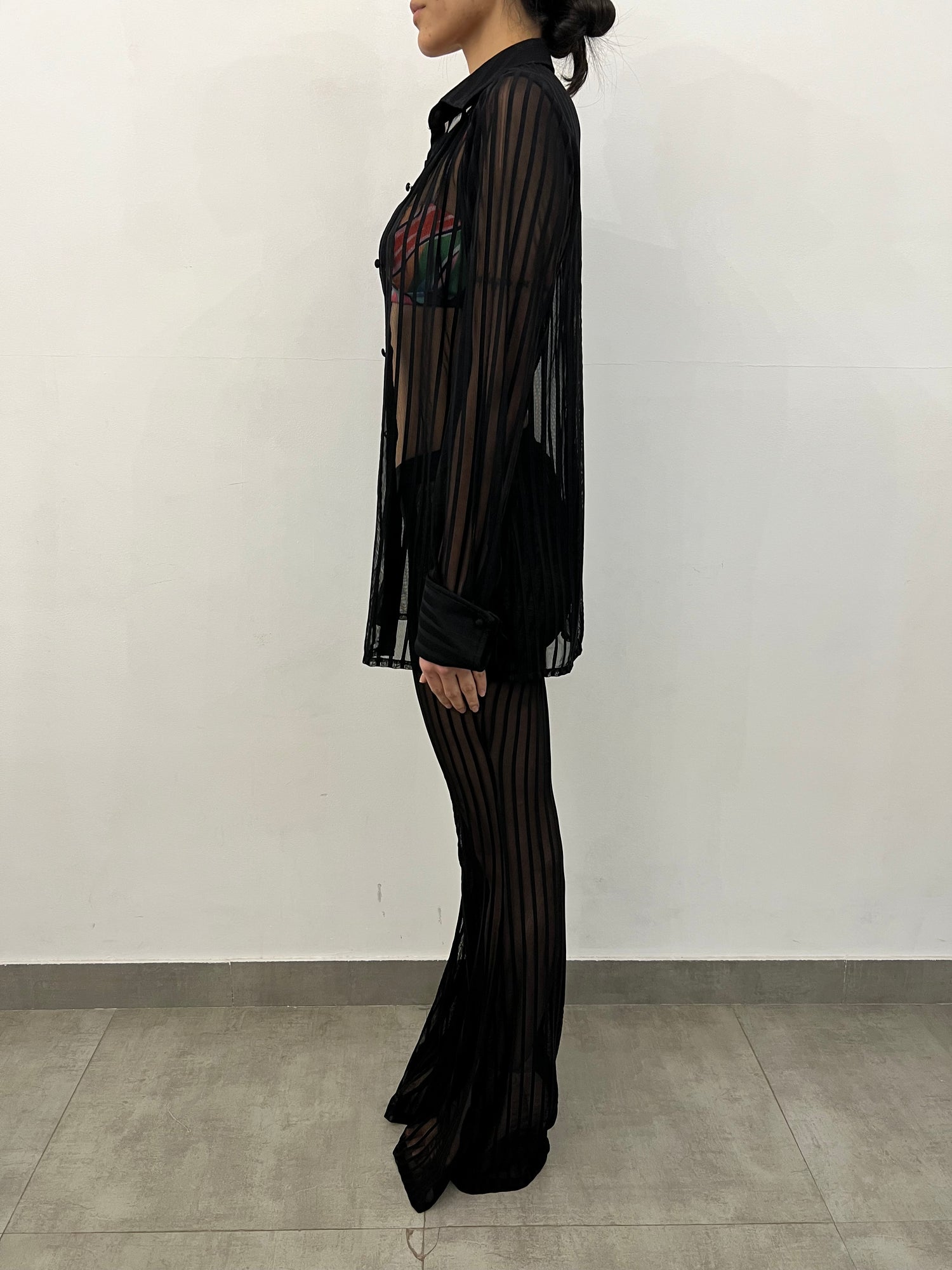 Rococo Sand | Plum Pant | Black