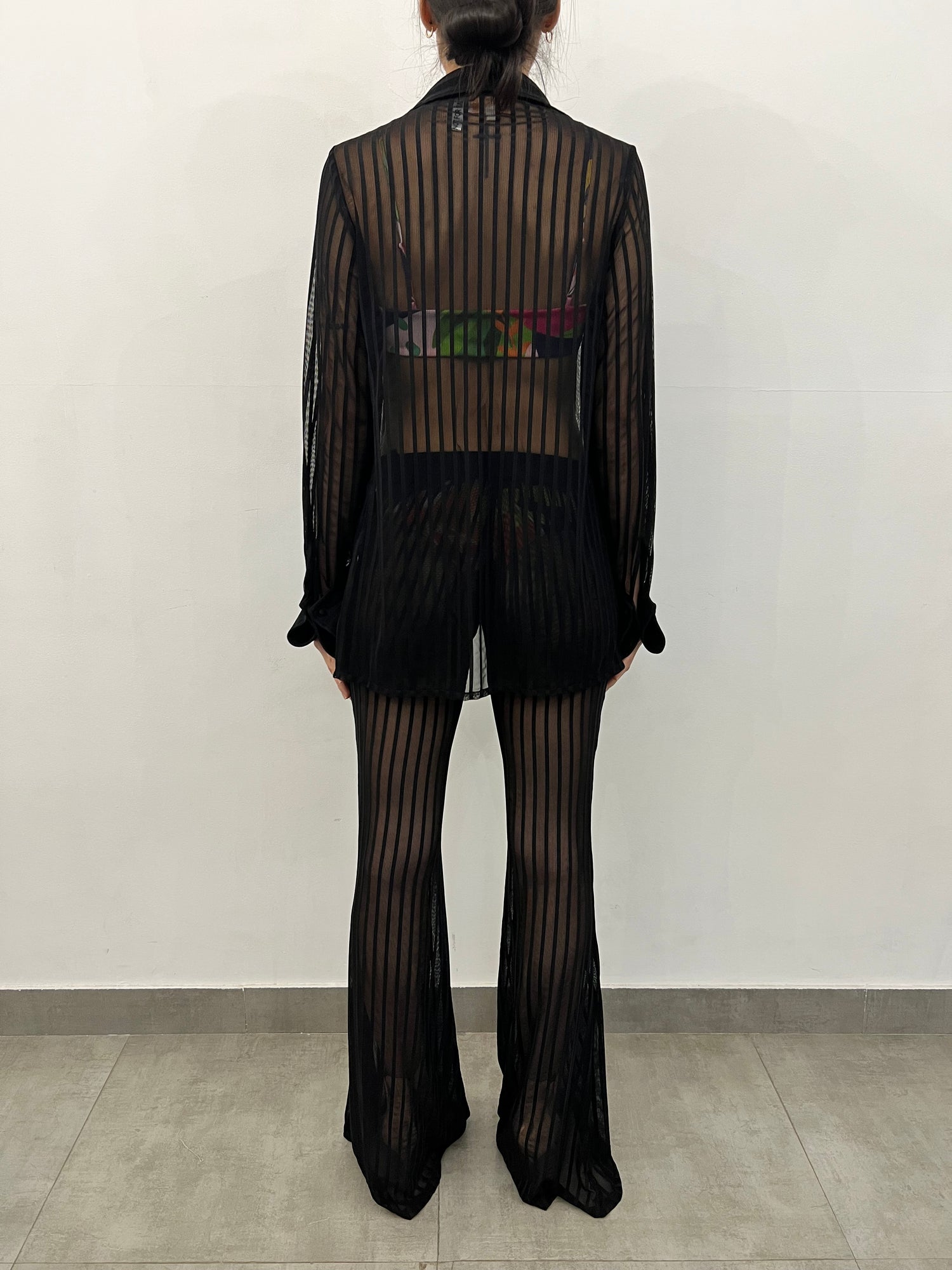 Rococo Sand | Plum Pant | Black