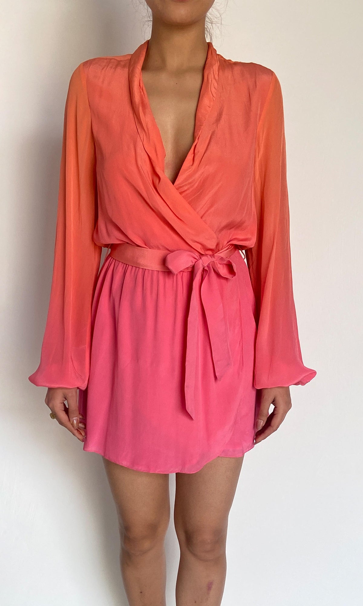 Rococo Sand | Rae Polyester Crepe Short Dress | Ombre