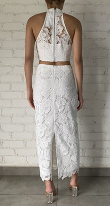 Rococo Sand | Rain Crop Top | White