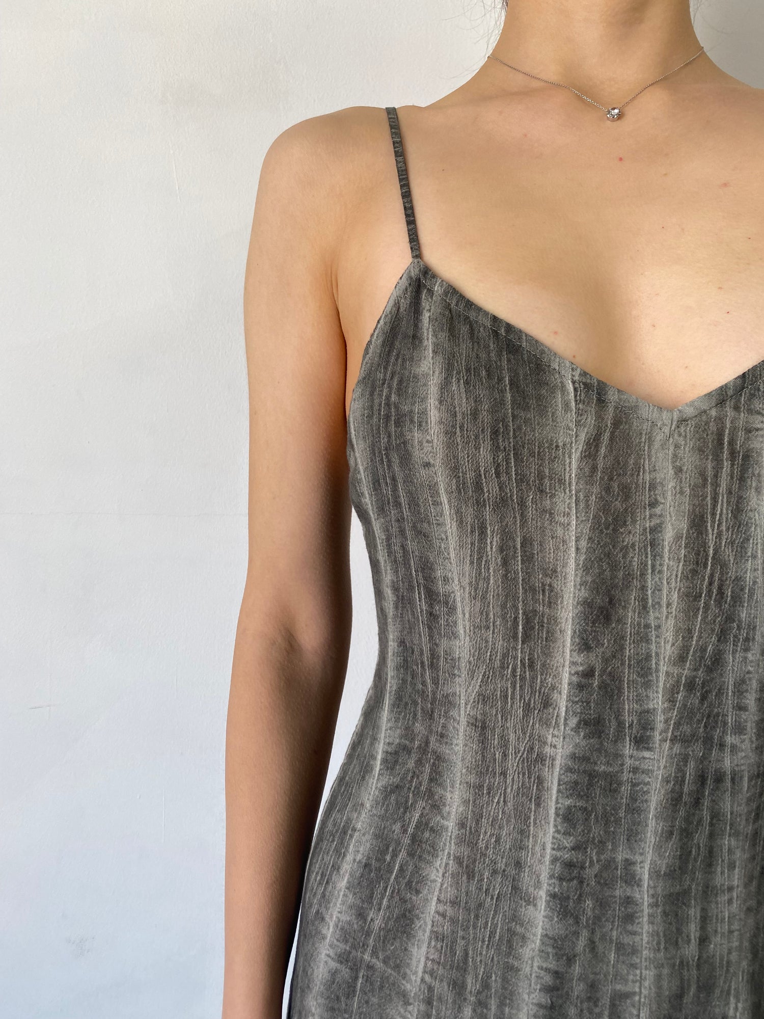 Rococo Sand | River V-Neck Sleeveless Long Dress | Grey