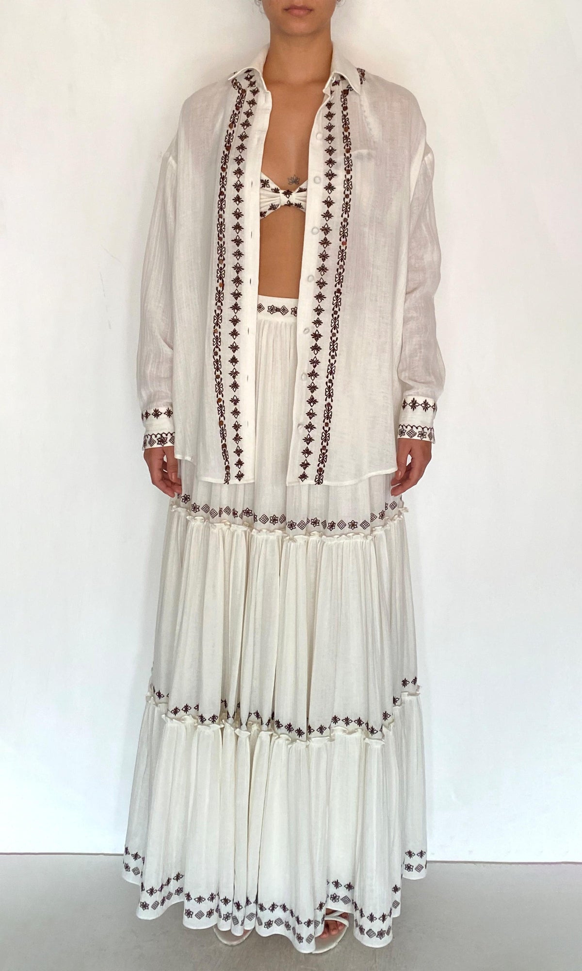 Rococo Sand | Taz Double Gauze Oversized Shirt | White