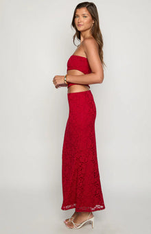 Rae Strapless Maxi Dress | Red