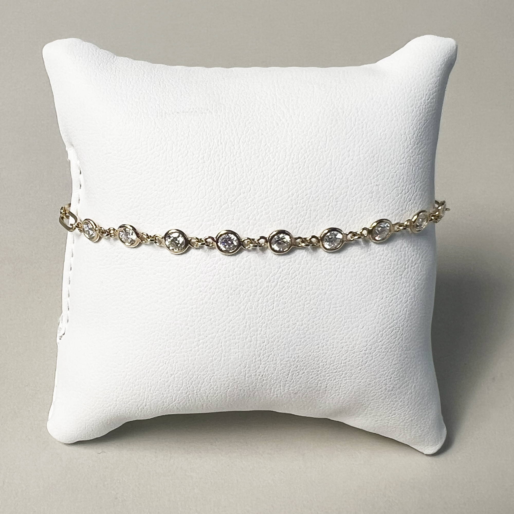 Paperclip Bracelet | 14K Yellow Gold | 0.90 CTW (Approx) White Lab Diamond