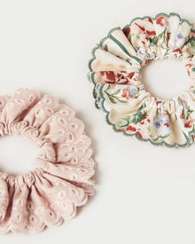 Color: Pink/Floral