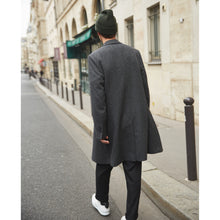 Straight-Cut Chevron Wool Coat | Men | Black Grey