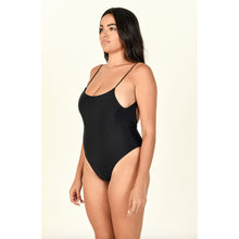 Trophy One Piece | Black Matte